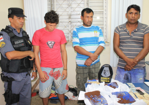 Força Tática prende três traficantes em Coari